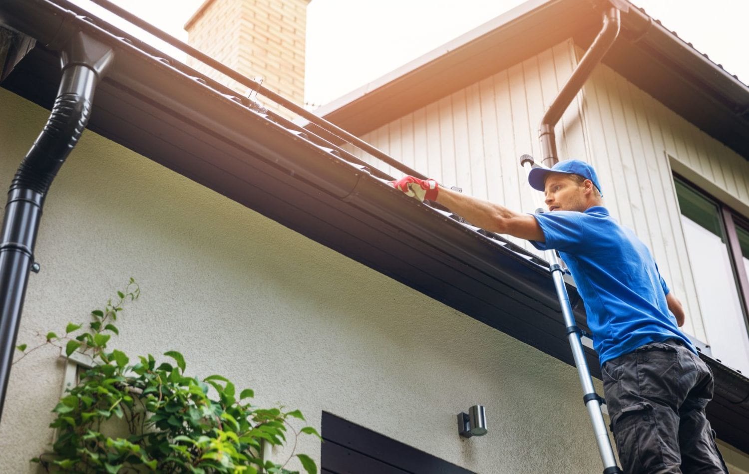 gutter cleaning company Dallas OR